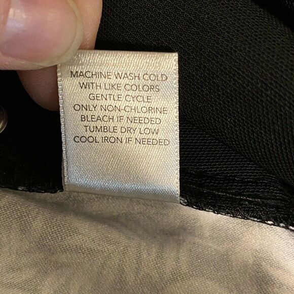 Christopher & Banks Signature Slim Crop Pants NWT - Picture 7 of 7